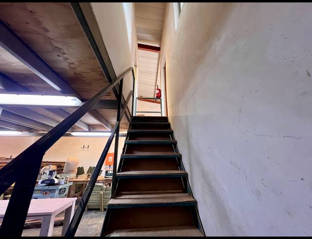 135M² MINI FACTORY TO LET IN UMBOGINTWINI